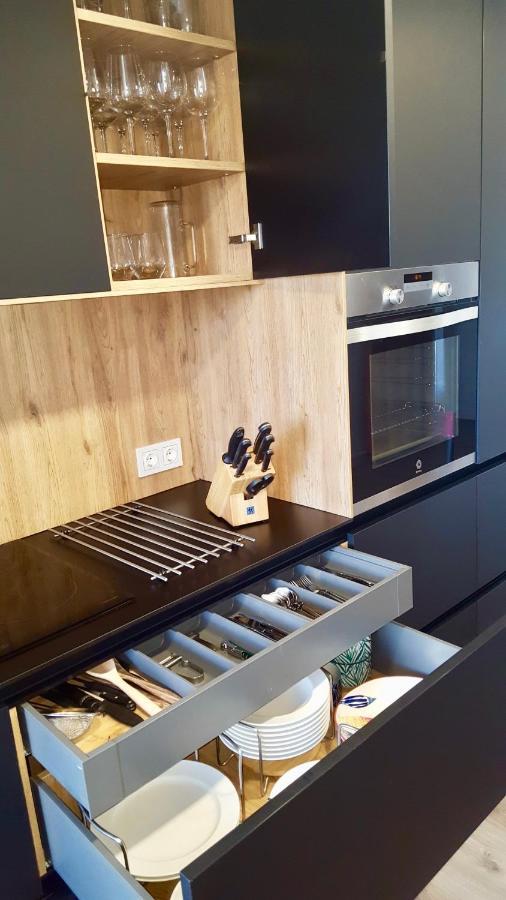 Oroel Apartment Jaca Bagian luar foto